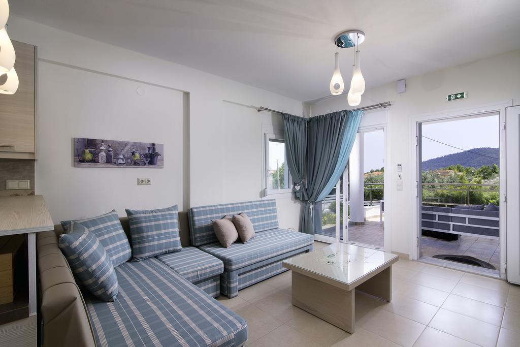 Olive Garden Villas And Apartments Hriszí Amudiá Kültér fotó